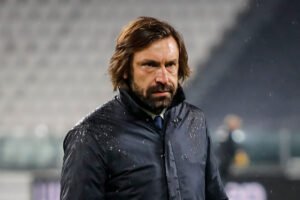 Sampdoria sack Pirlo after slow start