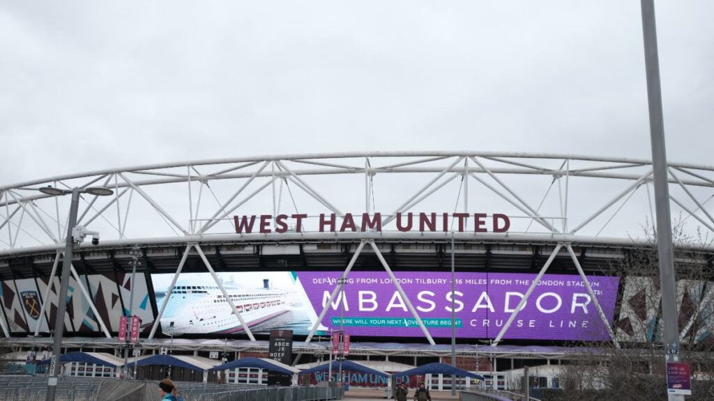 West Ham vs Chelsea: Jackson goals punish 'sleeping' Hammers in