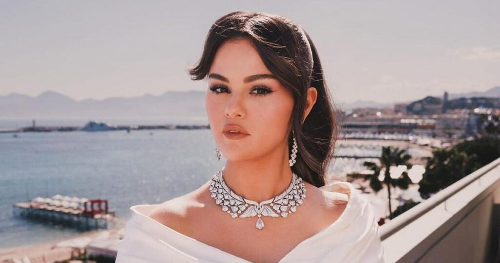 Selena Gomez officially turns billionaire, thanks to her makeup brand