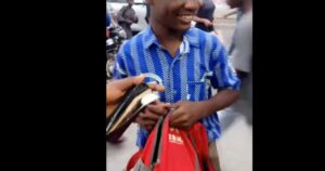 Student scammed with a tile in iPhone swap deal at Circle